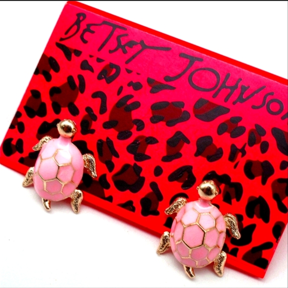 Betsey Johnson Jewelry - Betsey Johnson Sea Turtle Earrings